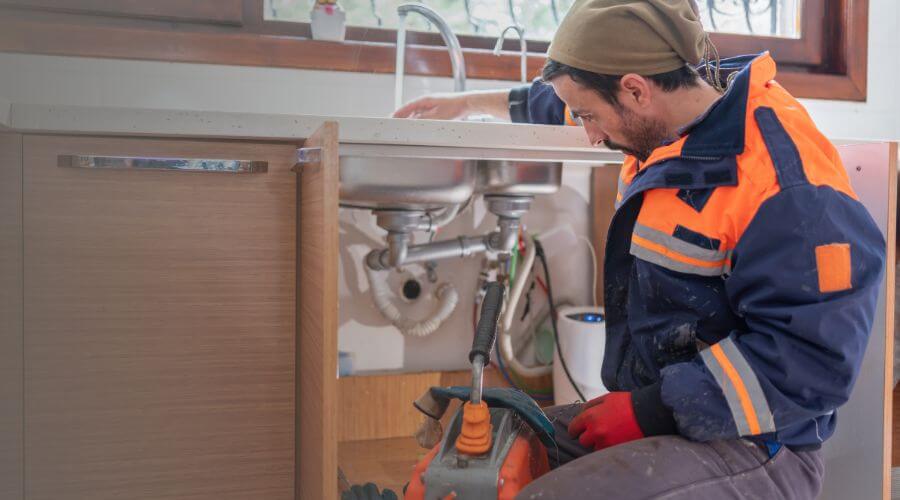 leaky faucet repair in Worthington Springs, FL